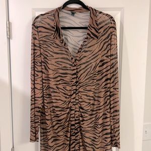Zebra print light weight over shirt